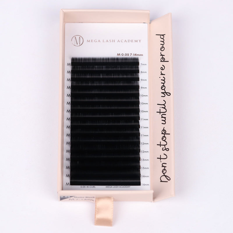 Mega Lash Academy 0.05 Cashmere Ultra Dark Volume Lash Trays Lavender M / Mixed 7-14 mm
