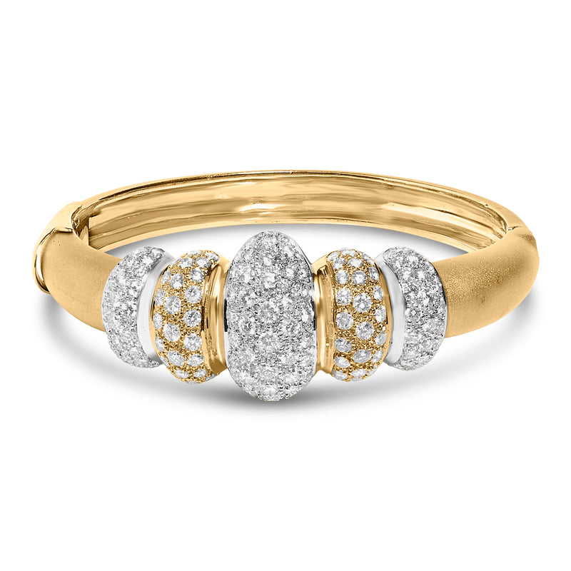 Bids.com 18K Gold 6.00 Cttw Diamond Graduating Dome Bangle Bracelet (G-H Color, VS2-SI1 Clarity) Bracelets White Smoke YellowWhite.Gold / 7.75
