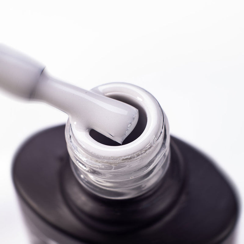 nbmsupply Komilfo Gel Polish Deluxe Series D072 (light blue-gray, with barely noticeable shimmer ), 8 ml White Smoke