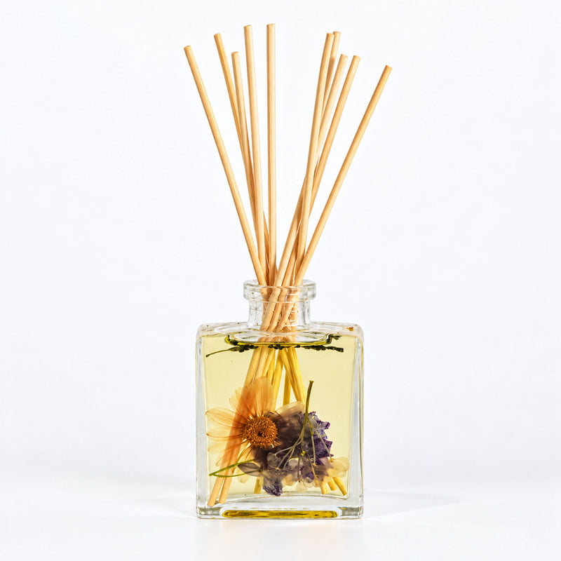Rosy Rings Accent Botanical Reed Diffuser - Roman Lavender 4oz Botanical Diffuser White Smoke