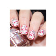 UberChic Beauty Collection 22 Stamping Plate Thistle
