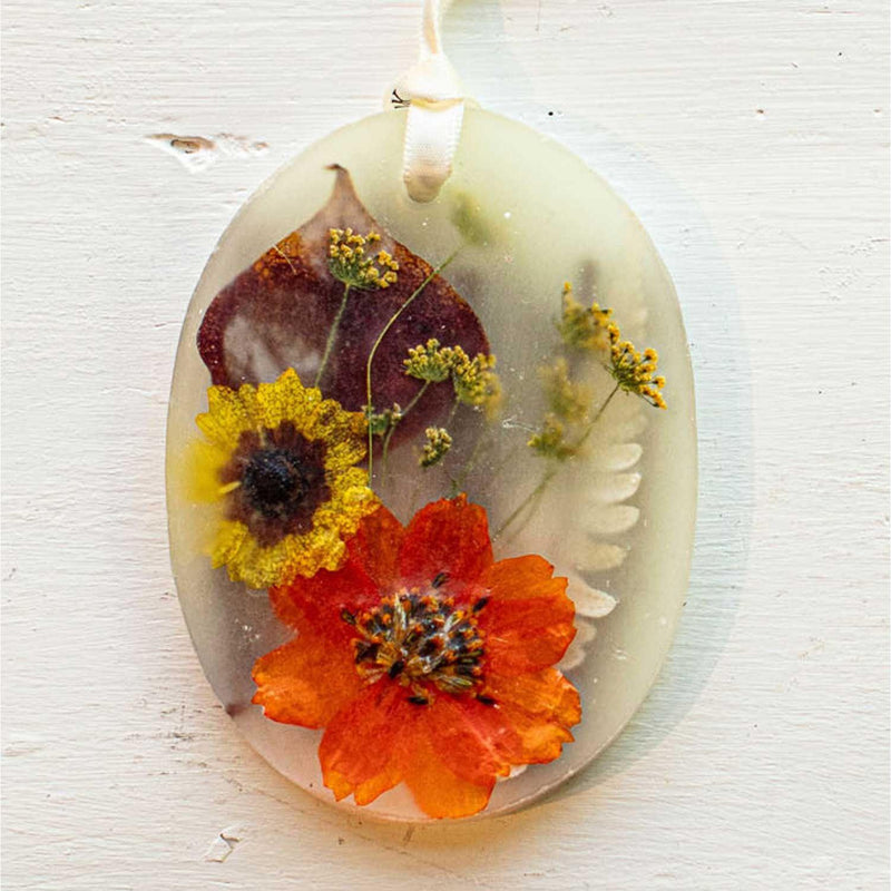 Rosy Rings Petite Sachet - Honey Tobacco Sachet Antique White