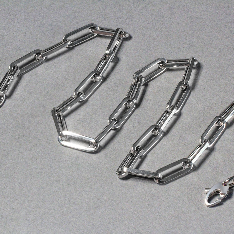 Bids.com 14K White Gold Wide Paperclip Chain (6.1mm) Necklaces Dark Gray 18 / White Gold