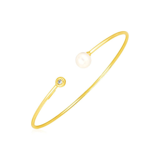 Bids.com 14k Yellow Gold Cuff Bangle with Pearl and Diamond Bracelets White Smoke Yellow Gold
