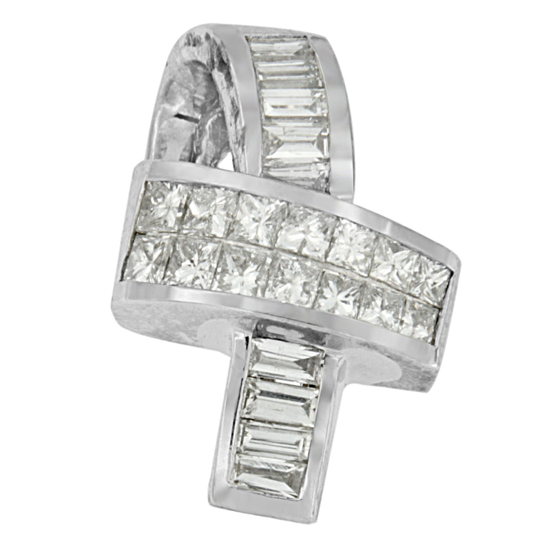 Bids.com 14K White Gold 2 cttw Princess and Baguette Cut Diamond Ribbon Pendant Necklace (H-I, SI-SI2) Necklaces White Smoke White.Gold / 18
