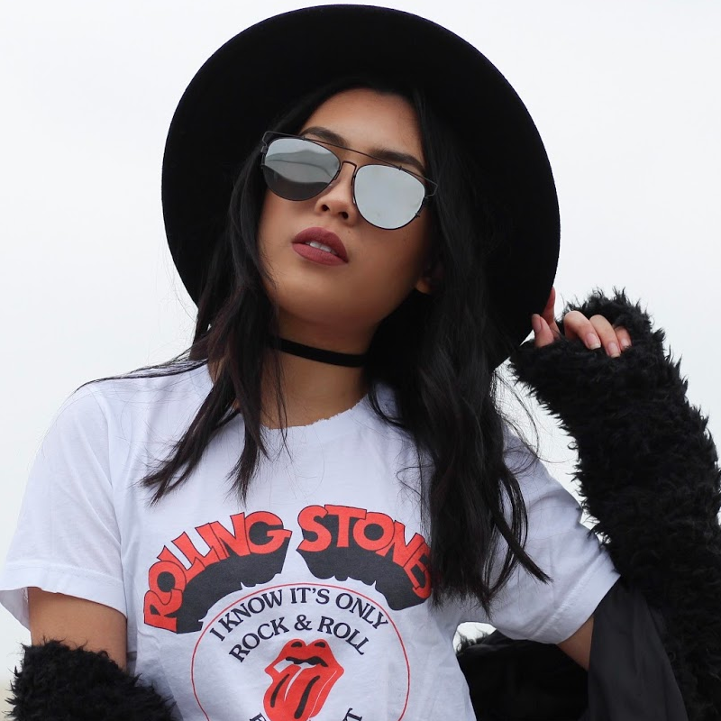 zeroUV Modern Metal Crossbar Mirrored Lens Flat Front Sunglasses A145 Sunglasses White Smoke Gold Ice,Silver Full Mirror,Gold Brown,Black Brown,Gold Pink Mirror,Black Red Mirror,Gold Purple Mirror,Silver Light Mirror,Gunmetal Silver Mirror,Black Gold Mirror,Black Silver Mirror