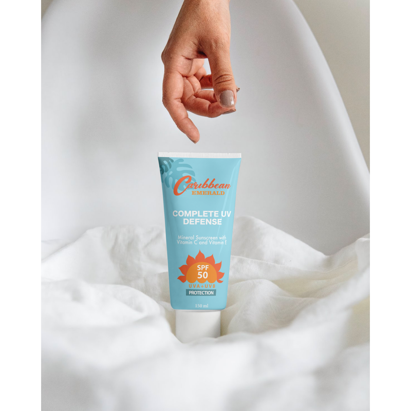 Caribbean Emerald Mineral Sunscreen with Vitamin C and E SPF 50 Sunscreen Light Gray