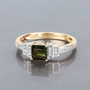 Bids.com 0.72 Carat Genuine Green Tourmaline and White Diamond 14K Yellow Gold Ring Rings Dark Gray size 6.00,size 7.00,size 8.00,size 9.00