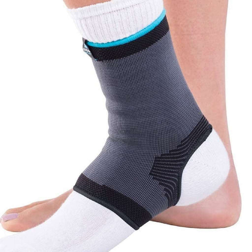 0 DonJoy Advantage Elastic Ankle Black, Fits Left Or Right, Medium Fits 8.5"-9.5" Elastic White Smoke