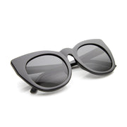 zeroUV Women's Retro 1960's Mod Oversize Cat Eye Sunglasses 9799 Sunglasses White Smoke Shiny Black Smoke,Shiny Tortoise Brown,Camo Amber,Grey Marble Smoke,Brown Marble Smoke,Matte Black Green