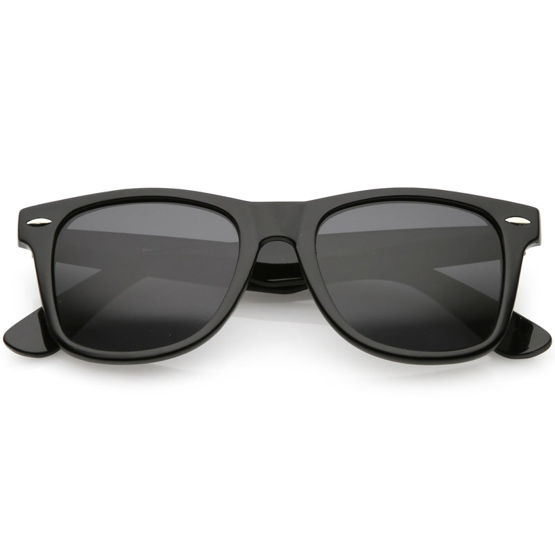 zeroUV Classic Unisex Polarized Lens Horned Rim Sunglasses A840 Sunglasses Dim Gray Black Smoke