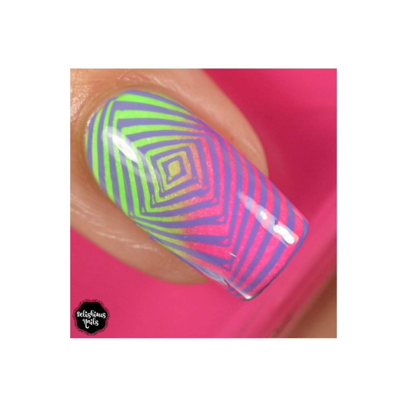 UberChic Beauty Collection 27 Stamping Plate Maroon