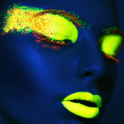 Medusa's Makeup UV Neon Pigment Makeup - Fluorescent Pink Midnight Blue