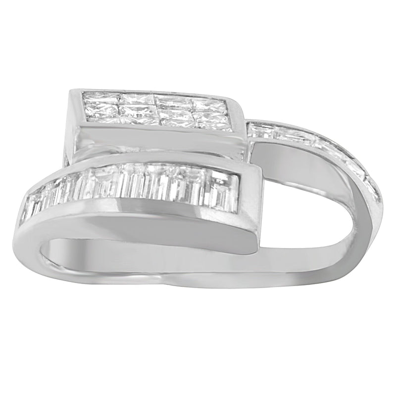 Bids.com 14K White Gold 2 cttw Princess and Baguette Cut Diamond Double Loop Pendant Necklace (G-H, VS1-VS2) Necklaces Gray White.Gold / 18