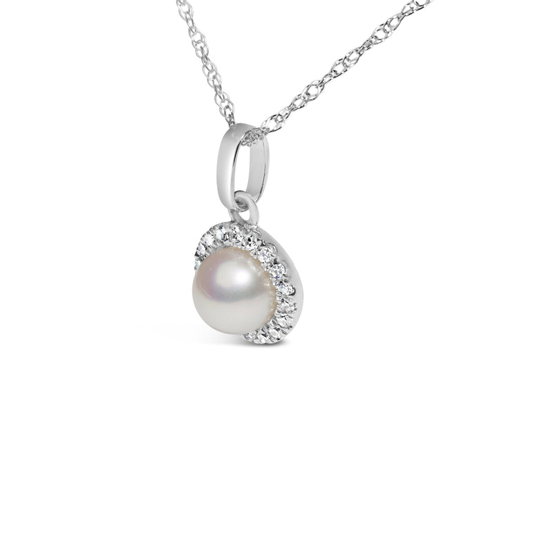 Bids.com 10K White Gold 5MM Cultured Pearl and Diamond Accent Halo Pendant Necklace Necklaces White Smoke White.Gold / 18