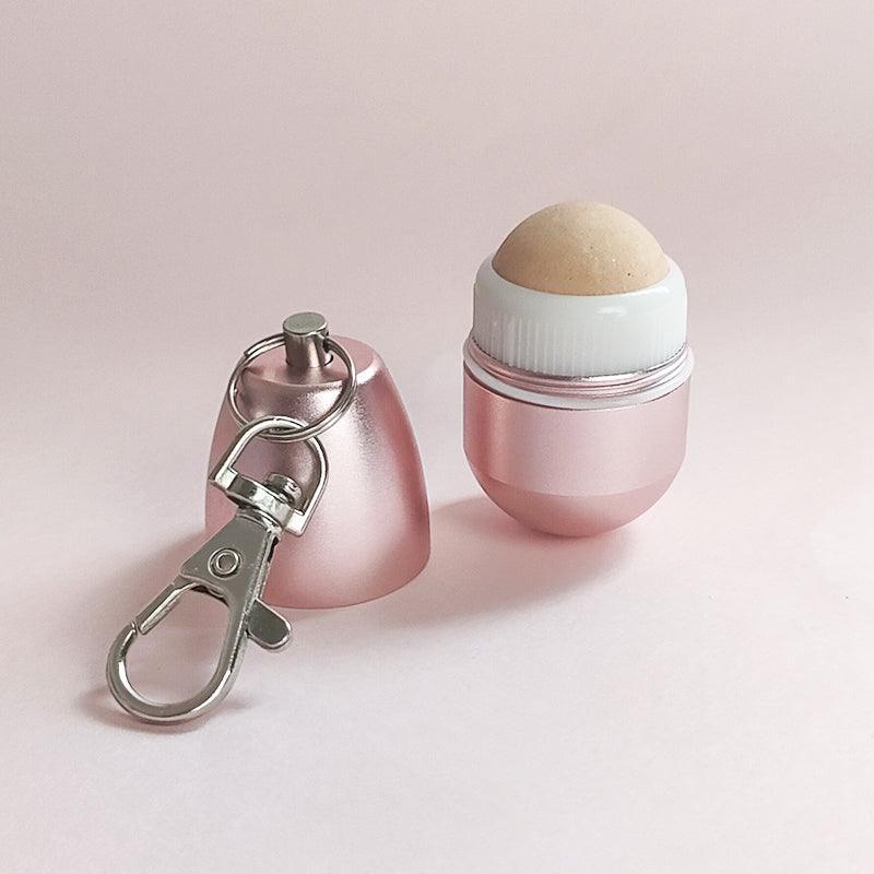 ZAQ Skin & Body Key Chain Washable Face Oil Absorbing Volcanic Stone Roller Light Gray