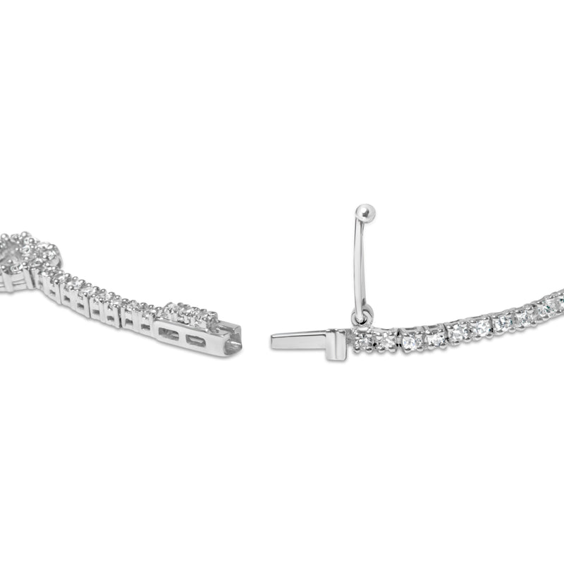 Bids.com 14K White Gold 1 1/2 Cttw Diamond Heart Station Strand Bracelet (H-I Color, I1-I2 Clarity) - 7.5 Inches Bracelets White Smoke White.Gold / 7.5