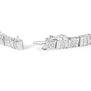 Bids.com 10K White Gold Round and Baguette Cut Diamond Bracelet (2.00 cttw, H-I Color, I2-I3 Clarity) Bracelets White Smoke White.Gold / 7