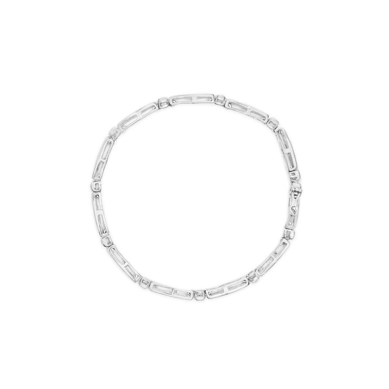 Bids.com 14K White Gold 1-1/2 Cttw Round Brilliant-Cut & Baguette Cut Diamond Bezel and Tapered Link 7" Tennis Bracelet (H-I Color, I1-I2 Clarity) Bracelets White Smoke 14k White Gold / 1.429ct. TDW Diamonds,14k Yellow Gold / 1.5ct. TDW Diamonds,White.Gold / 1.5ct. TDW