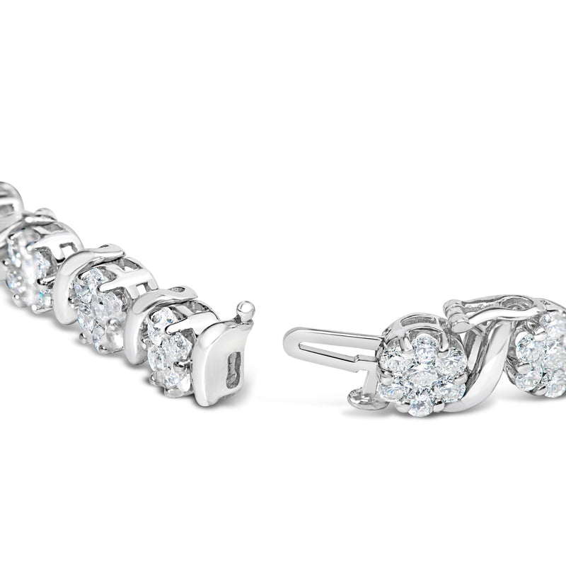 Bids.com 14K White Gold 7 3/8 Cttw Round Brilliant Diamond Floral Cluster and S Link Bracelet (H-I Color, SI2-I1 Clarity) - 7" Inches Bracelets White Smoke White.Gold / 7