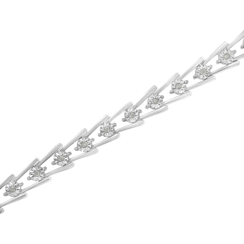 Bids.com .925 Sterling Silver 1/4 cttw Miracle Set Diamond Sleek and Open "V"Bracelet (I-J Color, I3 Clarity) -7.5" Bracelets White Smoke White.Sterling Silver / 7.5