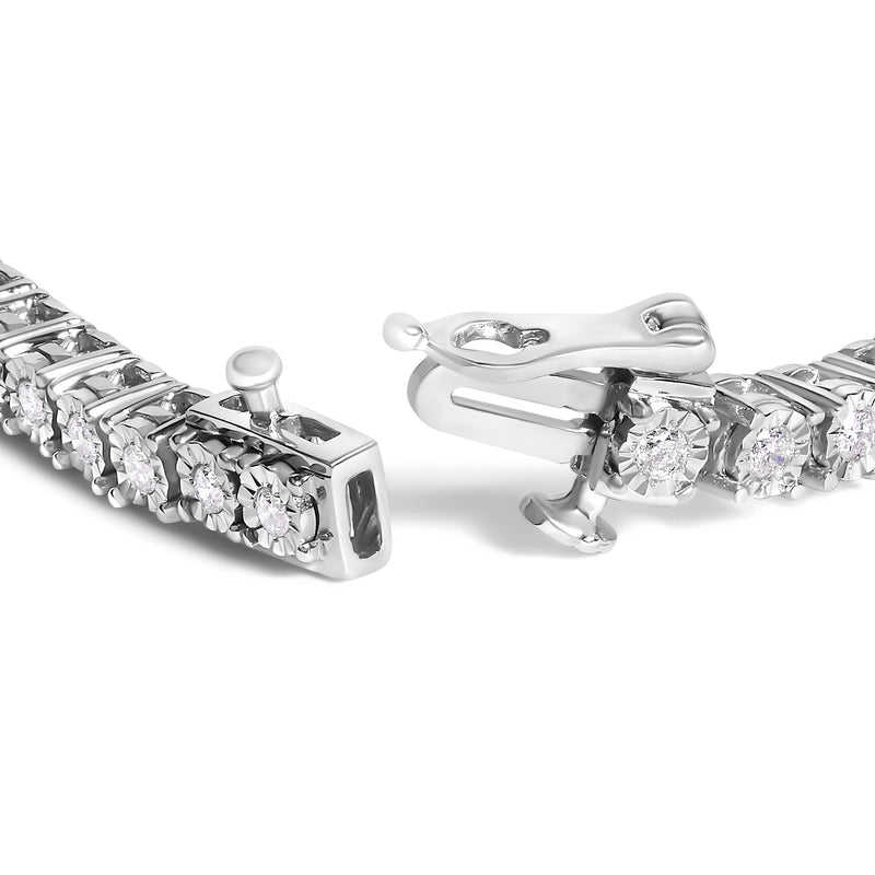 Bids.com .925 Sterling Silver 3.0 Cttw Lab Grown Diamond Illusion-Set Miracle Plate Tennis Bracelet (G-H Color, VS1-VS2 Clarity) - Size 7.25" Bracelets White Smoke White.Sterling Silver / 7.25 / 3,White.Sterling Silver / 7.25 / 2,White.Sterling Silver / 7.25 / 1