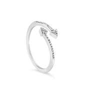 Bids.com .925 Sterling Silver 1/5 Cttw Diamond Double Arrowhead Open Ring (I-J Color, I2-I3 Clarity) - Ring Size 6 Rings White Smoke 6 / White.Sterling Silver,7 / White.Sterling Silver,8 / White.Sterling Silver,5 / White.Sterling Silver,9 / White.Sterling Silver