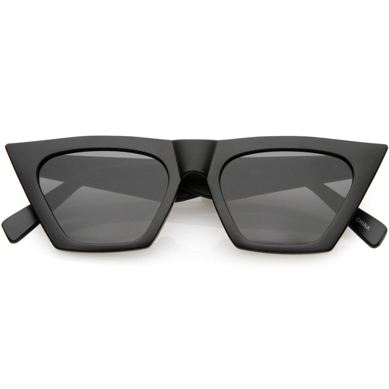 zeroUV Women's Retro Oversize Wide Pointed Cat Eye Sunglasses C921 Sunglasses Dim Gray Matte Black Smoke