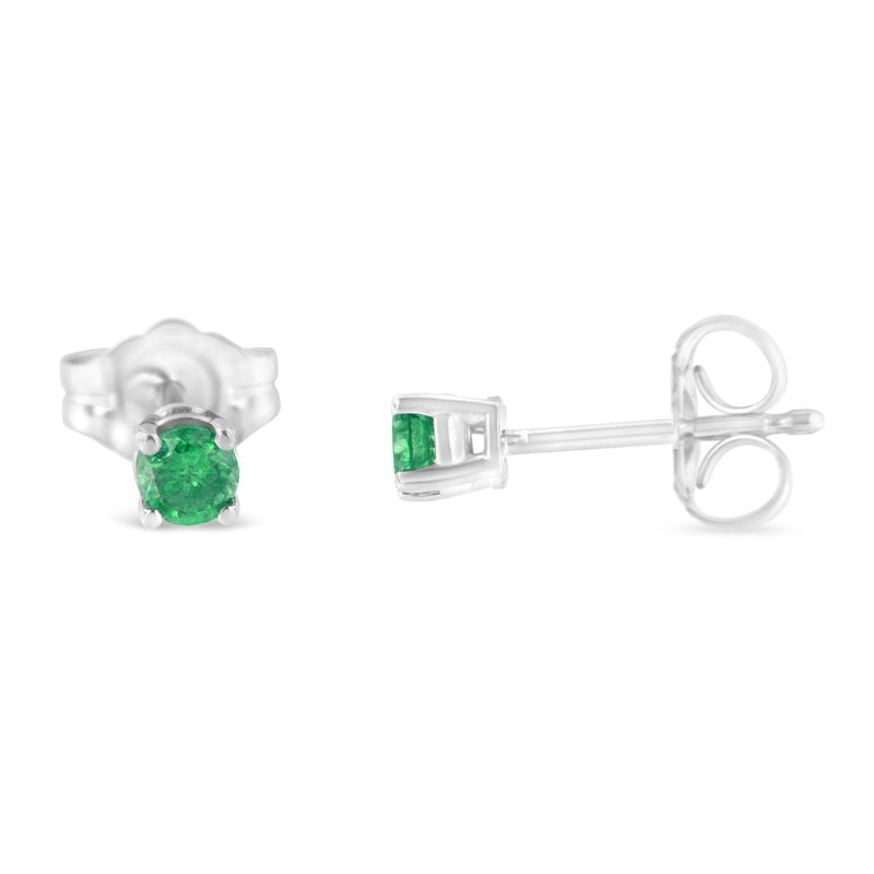 Bids.com .925 Sterling Silver 1/4 Cttw Round Brilliant-Cut Green Diamond Classic 4-Prong Stud Earrings (Fancy Color-Enhanced, I2-I3 Clarity) Earrings White Smoke White.Sterling Silver / 0.25