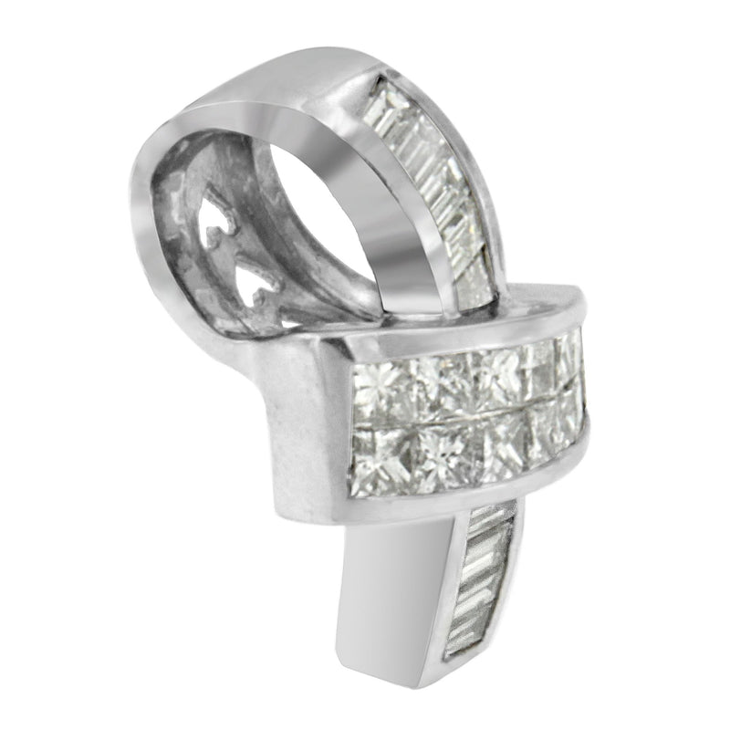 Bids.com 14K White Gold 2 cttw Princess and Baguette Cut Diamond Ribbon Pendant Necklace (H-I, SI-SI2) Necklaces White Smoke White.Gold / 18