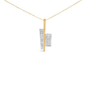 Bids.com 18K Yellow and White Gold 1 7/8 Cttw Princess Baguette Diamond Key Shaped 18" Pendant Necklace (H-I Color, SI1-SI2 Clarity) Necklaces White Smoke YellowWhite.Gold / 18