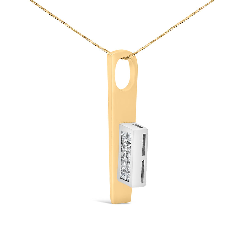 Bids.com 18K Yellow and White Gold 1 7/8 Cttw Princess Baguette Diamond Key Shaped 18" Pendant Necklace (H-I Color, SI1-SI2 Clarity) Necklaces White Smoke YellowWhite.Gold / 18