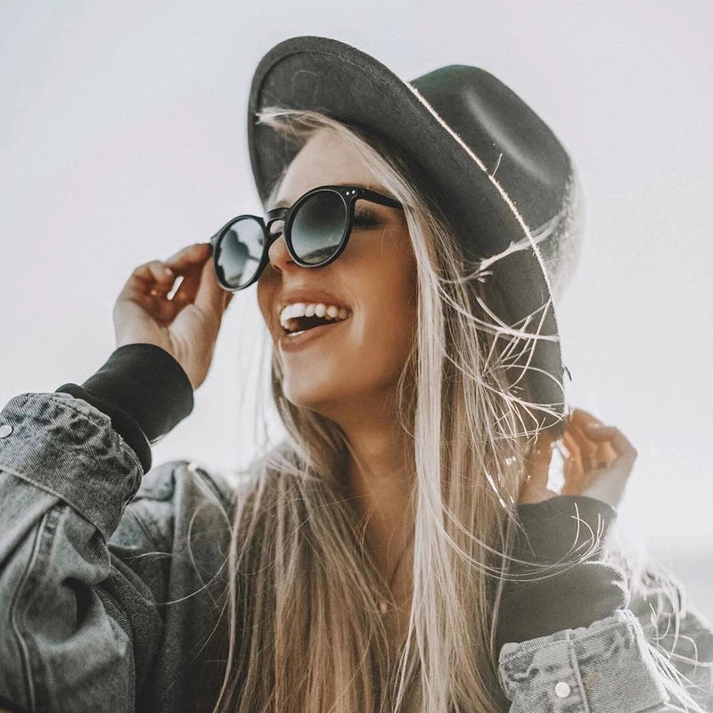 zeroUV Dapper Key Hole Vintage Horned Rim Round Circle Indie Sunglasses 8943 Sunglasses Light Gray Shiny Tortoise Amber,Matte Tortoise Green,Shiny Black Lavender,Matte Black Green,Matte Tortoise Amber,Polarized Tortoise Green,Polarized Black Smoke,Polarized Tortoise Amber