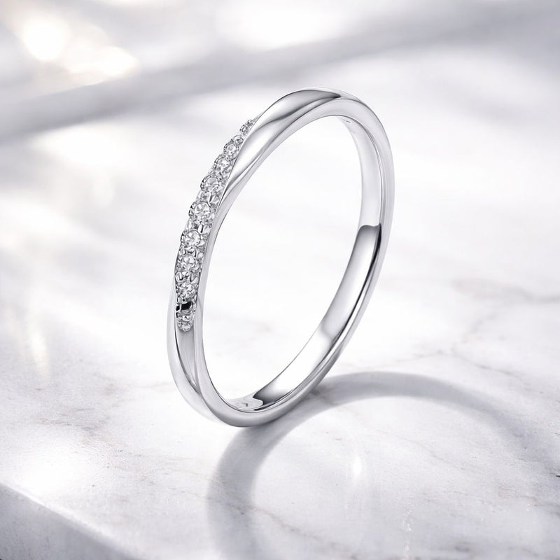 Bids.com 925 Sterling Silver Pavé Set CZ Platinum Plated Ring Size 6 for Women Rings White Smoke 6,7,8