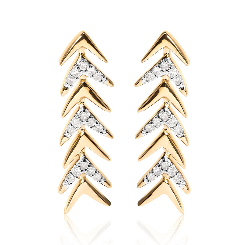 Bids.com 18K Yellow Gold Plated .925 Sterling Silver 1/5 Cttw Diamond Chevron Arrow Stud Earring (I-J Color, I2-I3 Clarity) Earrings White Smoke Yellow.Sterling Silver / 0.2