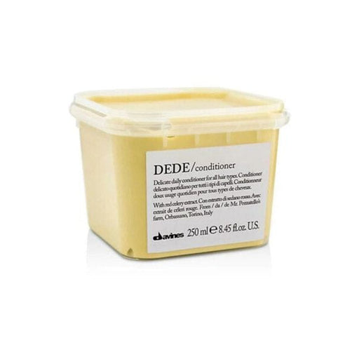 Davines Davines Essential Haircare Love Smoothing Düzleştirici Krem 250 Ml White Smoke