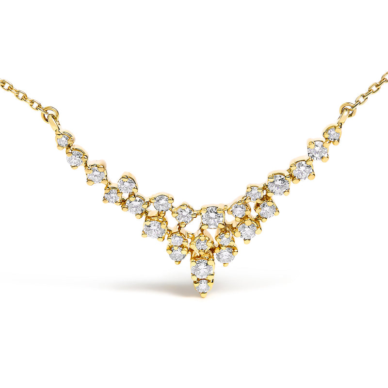 Bids.com 14K Yellow Gold 1/2 Cttw Diamond Scattered "V" Necklace (I-J Color, SI2-I1 Clarity) - 18" Inches Necklaces White Smoke Yellow.Gold / 18