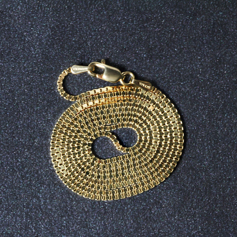 Bids.com 14k Yellow Gold Classic Box Chain 1.1mm Necklaces Dark Slate Gray 16 / Yellow Gold,18 / Yellow Gold,20 / Yellow Gold,22 / Yellow Gold,24 / Yellow Gold,30 / Yellow Gold