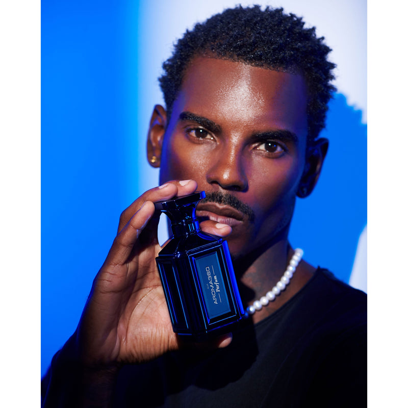 Aroma360 Blue Perfume Dodger Blue Travel Spray / 10ml - 0.34oz,Rollerball / 10ml - 0.34oz,Standard Size / 50ml - 1.7oz,Standard Size / 100ml - 3.4oz,Standard Size / 200ml - 6.7oz