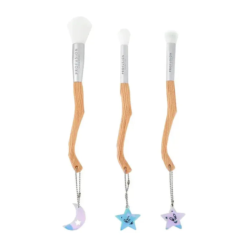 Profusion Cosmetics Casper the Friendly Ghost |  Friendly Blend 3 PC Eye & Face Brush Set Makeup Brushes Light Gray