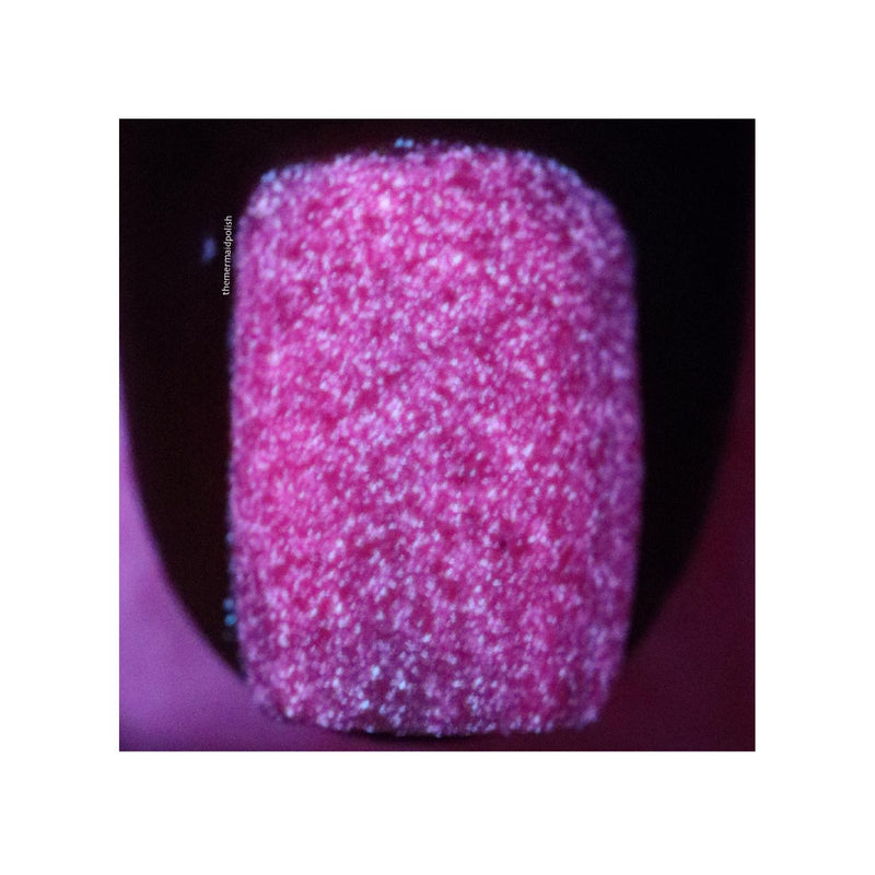 UberChic Beauty Bermuda - Polish Regular Polish Dark Orchid