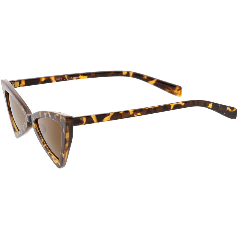 zeroUV Women's Fashion Retro Triangle Cat Eye Sunglasses C570 Sunglasses White Smoke Black Smoke,Matte Black Green,Red Smoke,White Smoke,Tortoise Brown,Pink Smoke