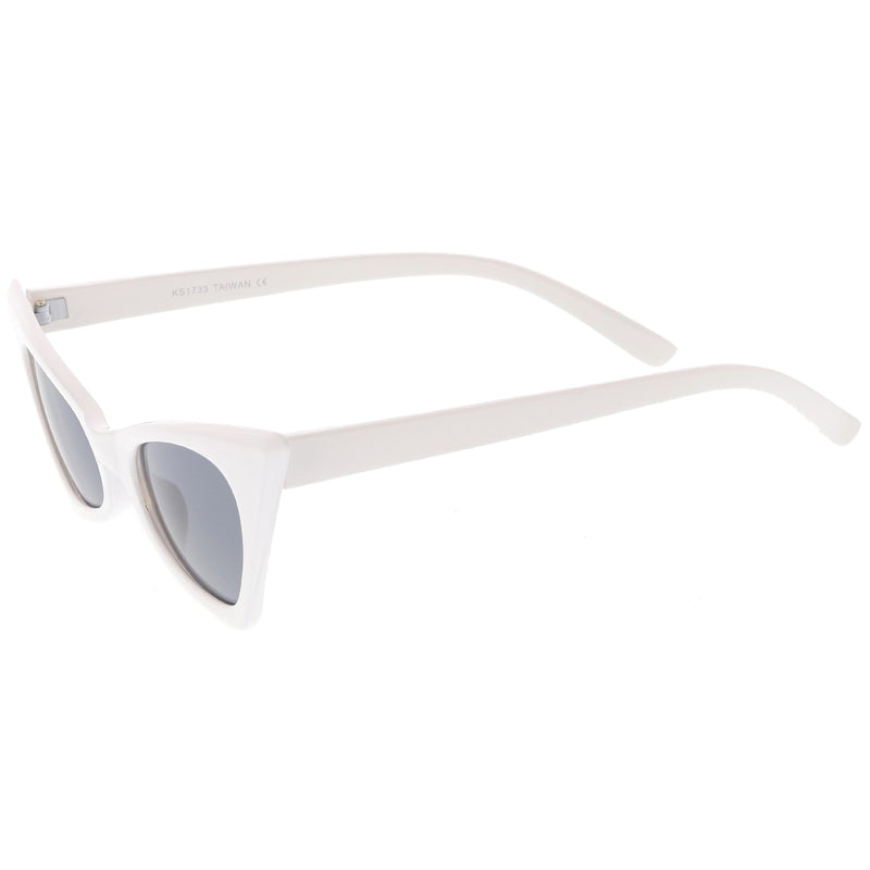 zeroUV Women's Retro High Pointed Cat Eye Sunglasses C583 Sunglasses White Smoke Red Smoke,Black Smoke,Matte Black Green,White Smoke,Blue / Smoke,Purple / Smoke