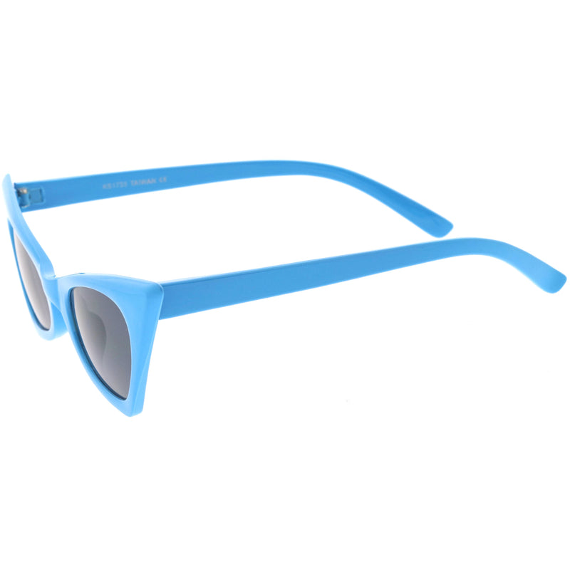 zeroUV Women's Retro High Pointed Cat Eye Sunglasses C583 Sunglasses White Smoke Red Smoke,Black Smoke,Matte Black Green,White Smoke,Blue / Smoke,Purple / Smoke
