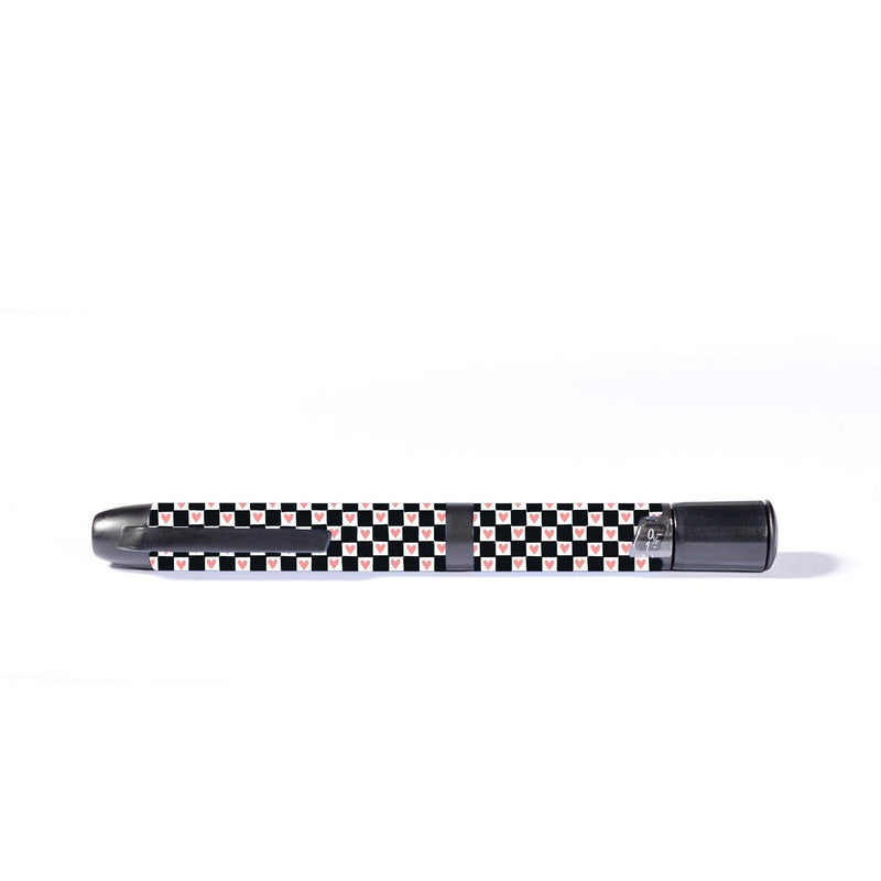 Peelz Checkered Hearts InPen - Smart Insulin Pen Peelz/Stickers Dim Gray