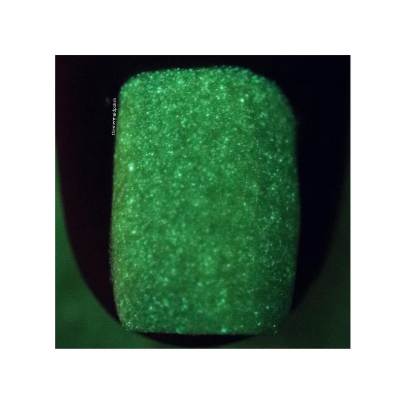 UberChic Beauty Come On Pretty Mama - Polish Regular Polish Black