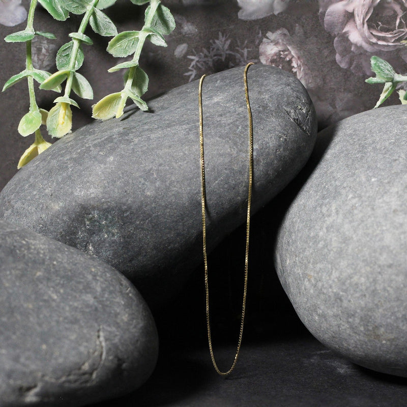 Bids.com 14k Yellow Gold Classic Box Chain 0.6mm Necklaces Black 13 / Yellow Gold,16 / Yellow Gold,17 / Yellow Gold,18 / Yellow Gold,20 / Yellow Gold,24 / Yellow Gold