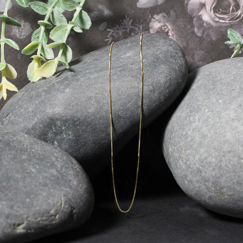 Bids.com 14k Yellow Gold Classic Box Chain 0.45mm Necklaces Black 16 / Yellow Gold,18 / Yellow Gold,20 / Yellow Gold