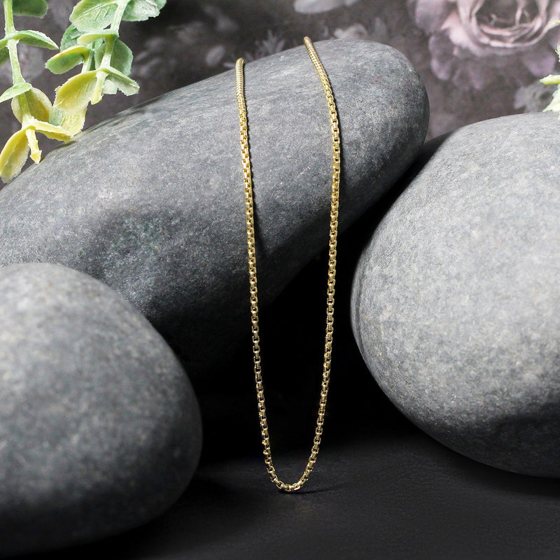 Bids.com 14k Yellow Gold Round Box Chain 1.35 mm Necklaces Black 16 / Yellow Gold,18 / Yellow Gold,20 / Yellow Gold