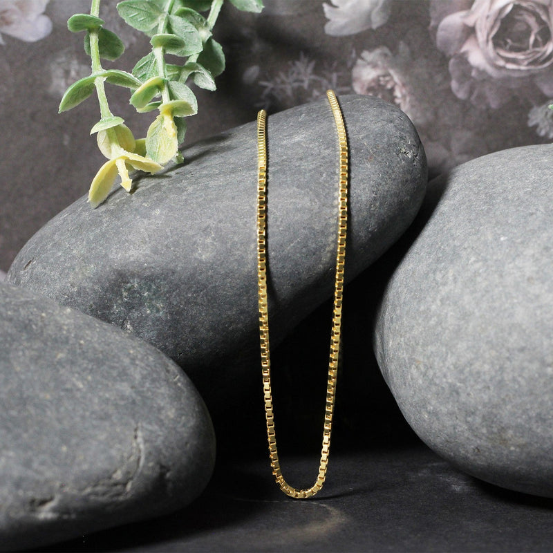 Bids.com 10k Yellow Gold Classic Box Chain (1.40 mm) Necklaces Black 18 / Yellow Gold,20 / Yellow Gold,22 / Yellow Gold,24 / Yellow Gold